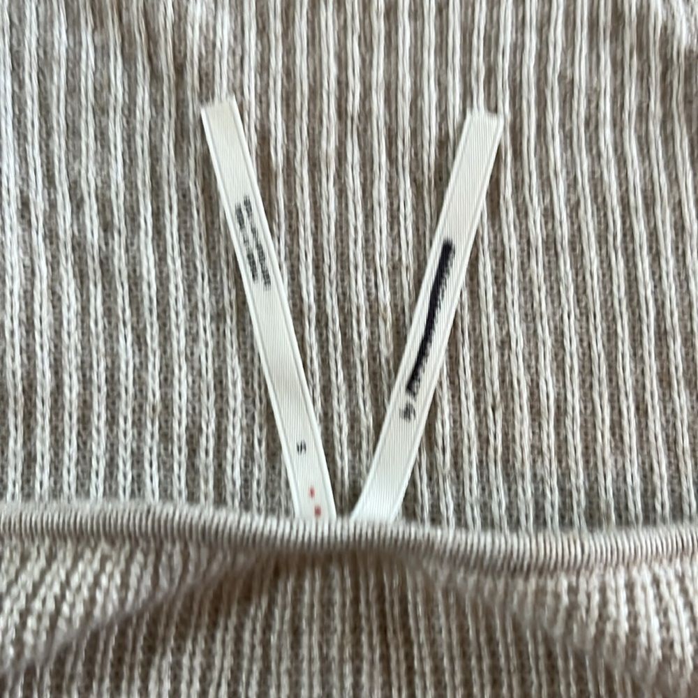 Anthropologie Fringe Sleeved Ivory Knit Blouse Top size Small - Picture 5 of 6